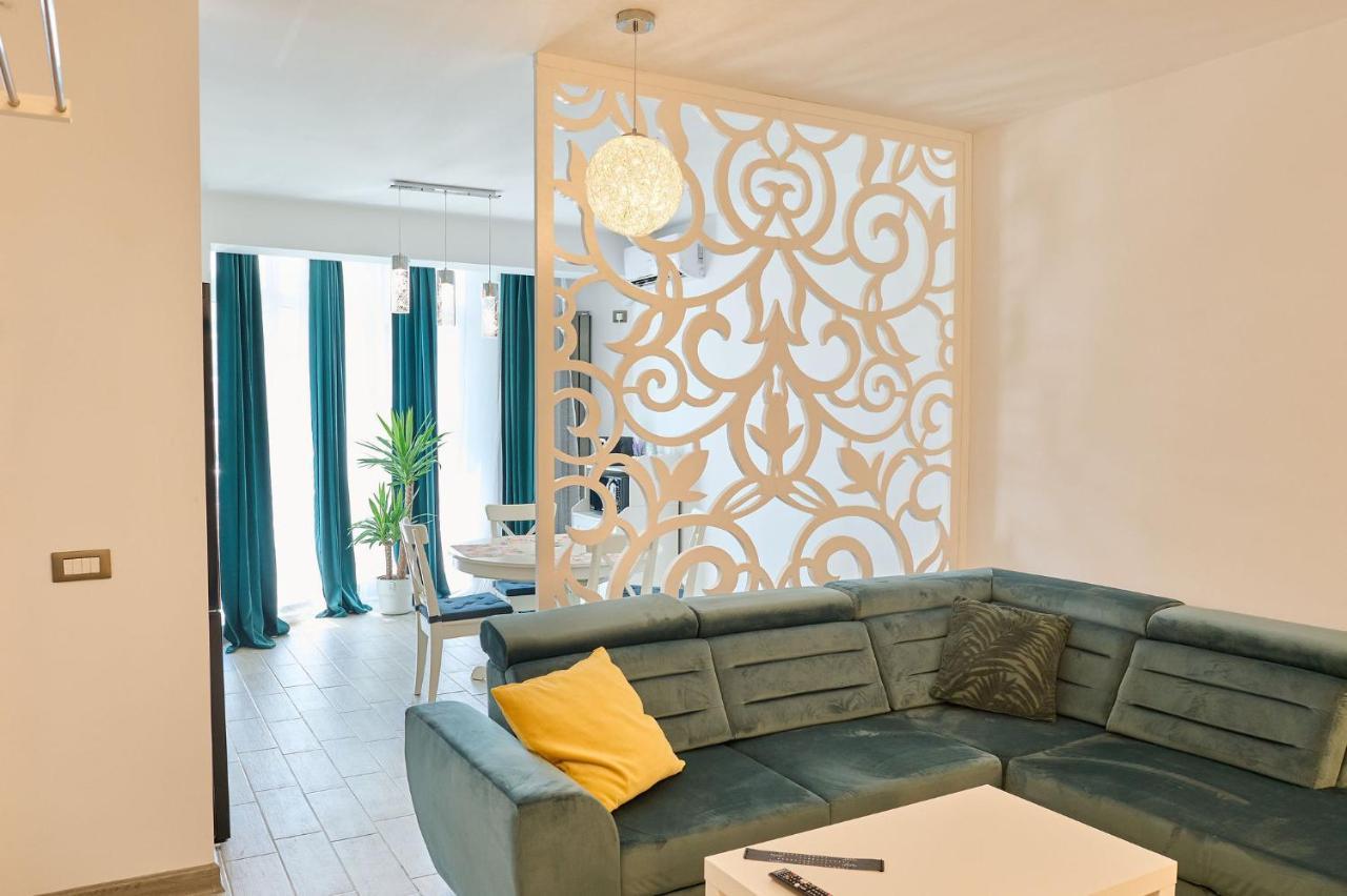 Provence Apartment In Spa N Pool Resort Mamaia Exterior foto