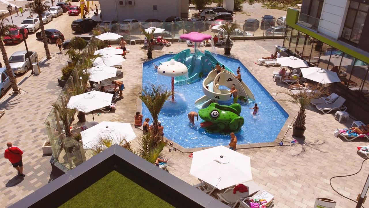 Provence Apartment In Spa N Pool Resort Mamaia Exterior foto