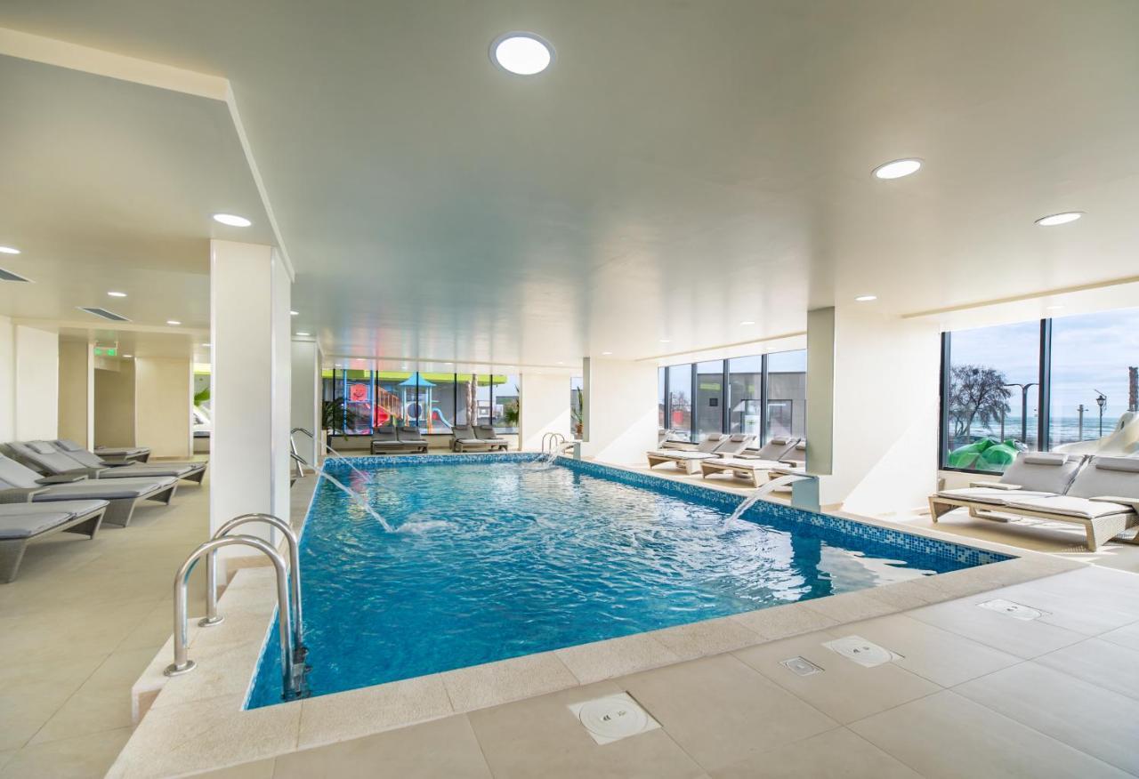 Provence Apartment In Spa N Pool Resort Mamaia Exterior foto